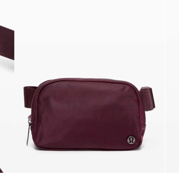 lululemon athletica Other - Lululemon Everywhere Belt Bag *1L
Cassis